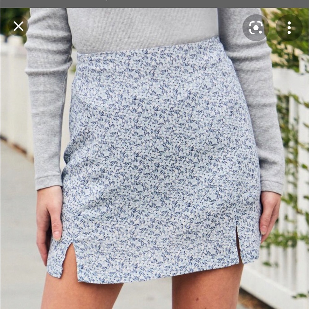 Brandy Melville Cara Floral Mini Skirt